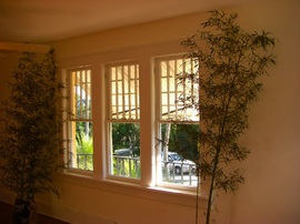 窓,縦長,上げ下げ窓,並べる,雰囲気,格子,視線,視界